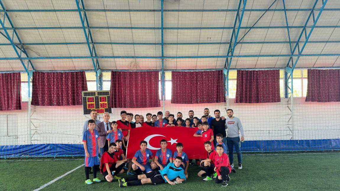 Okul Futbol Takımımız ŞAMPİYON oldu